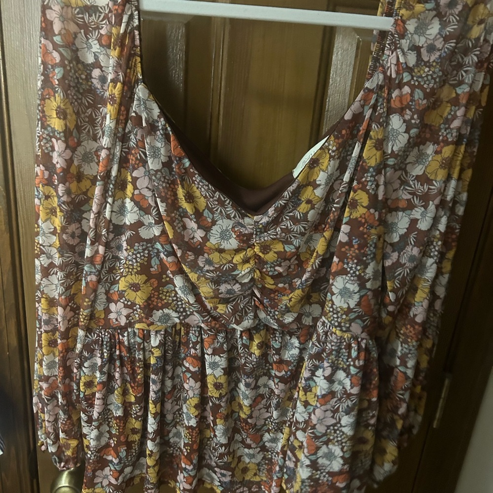 Floral Short Sleeve Top